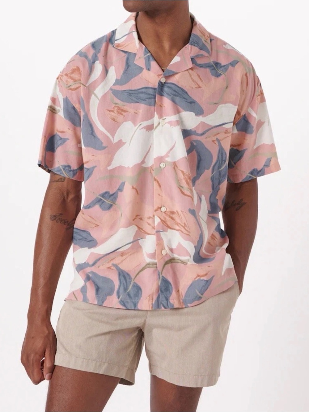 Abercrombie & Fitch Men Camp Collar Button Up Shirt Pink Abstract Floral Sz S